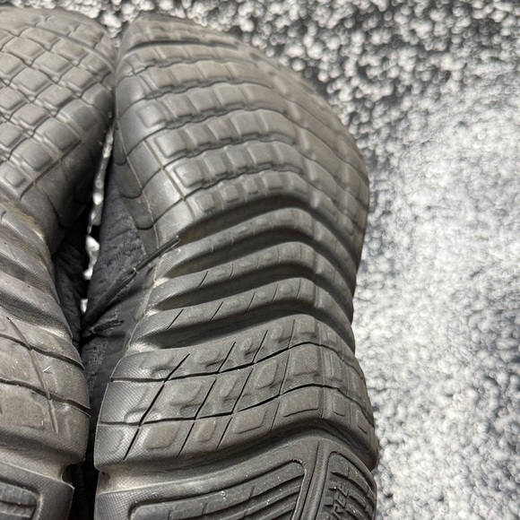 Nike Triple Black Free Flyknit 5.0 RN - Picture 4 of 7